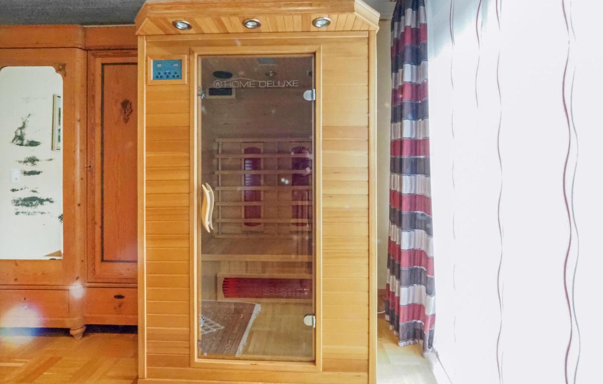 Cozy Apartment In Hinterweidenthal With Sauna Kültér fotó